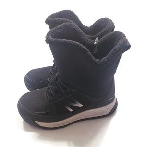 New Balance Womens 8.5 D BW2100BW Fresh Foam Boots
